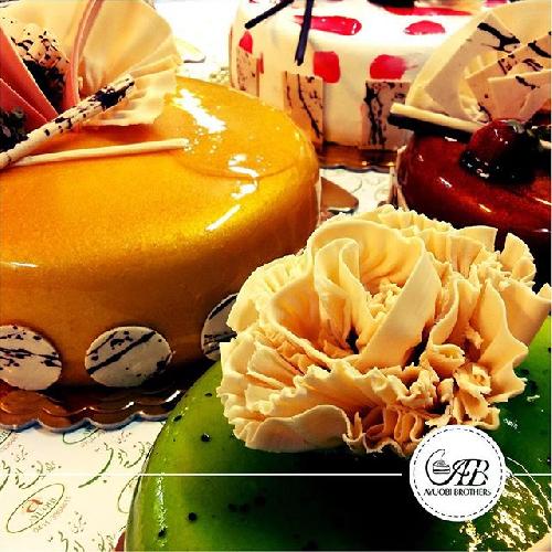 تولید شیرینی  در تبریز